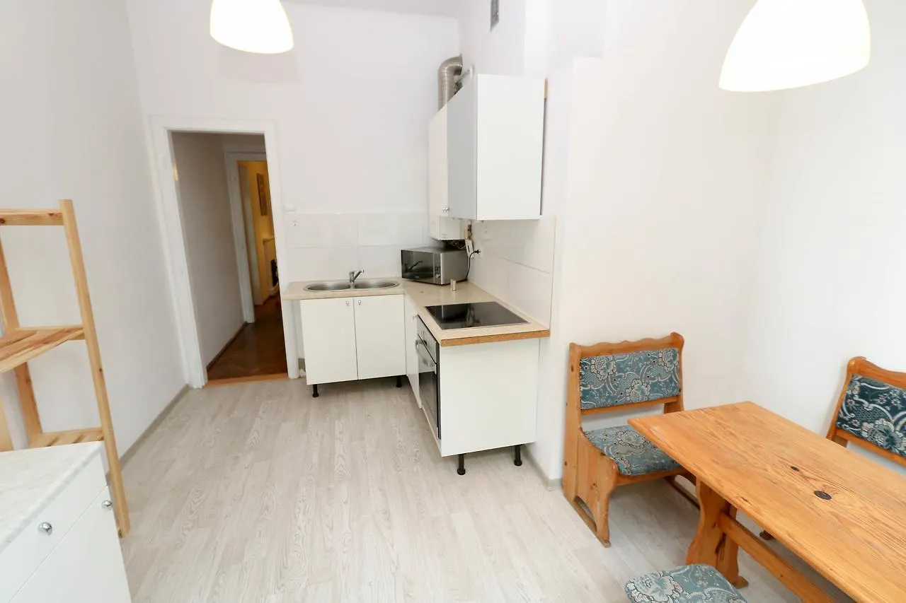 Erasmus Student Apartments Cracovia Polonia